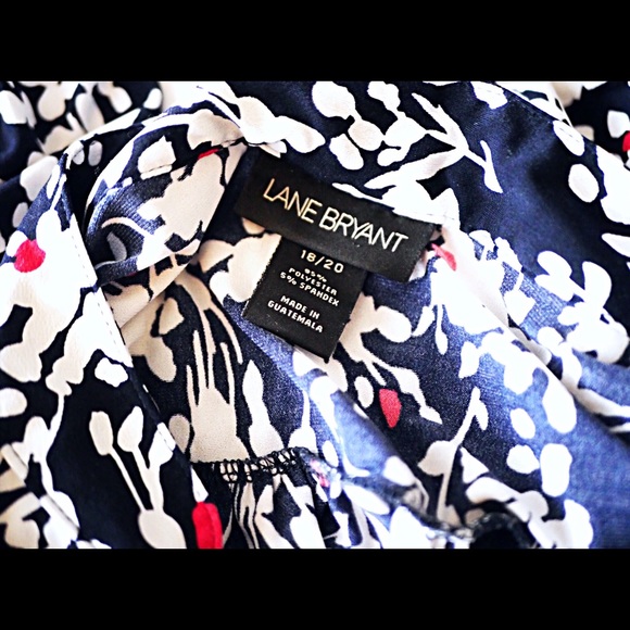 Lane Bryant Floral Plus Size Button Down Blouse - Picture 3 of 4